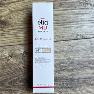 EltaMD UV Physical Tinted Sunscreen SPF 41 - White and Red Packaging